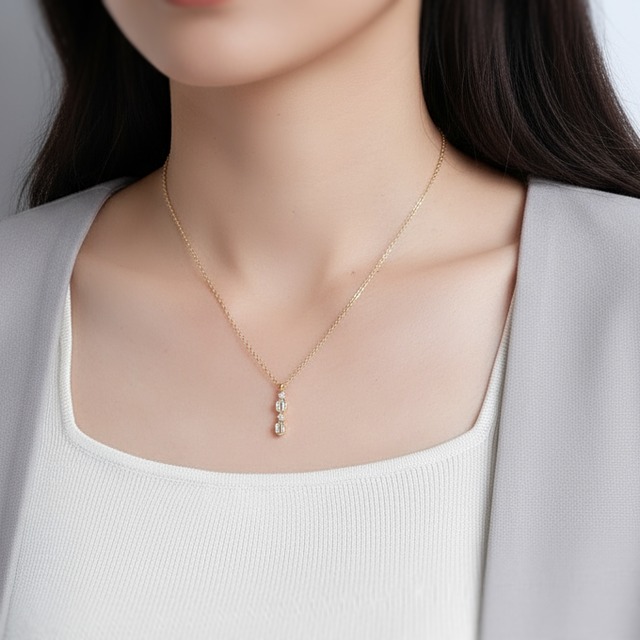 Zirconia Bar Necklace