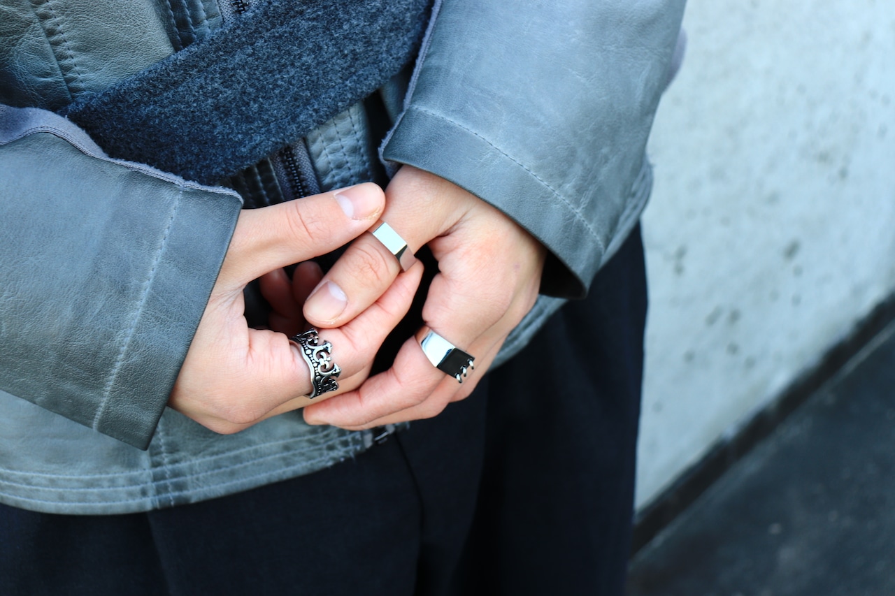 Heptagon Ring