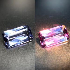 唯一無二のベキリーブルー 0.66ct 天然 カラーチェンジ ガーネット