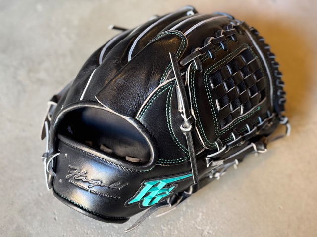 己極シリーズ2026モデル【Hi-GOLD】軟式用グローブ　投手用　SRブラック