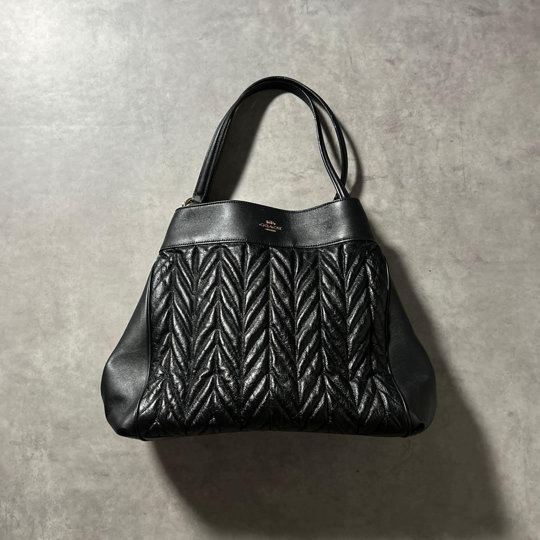 COACH コーチ トートバッグ ハンドバッグ ブラック 金具 キルティング