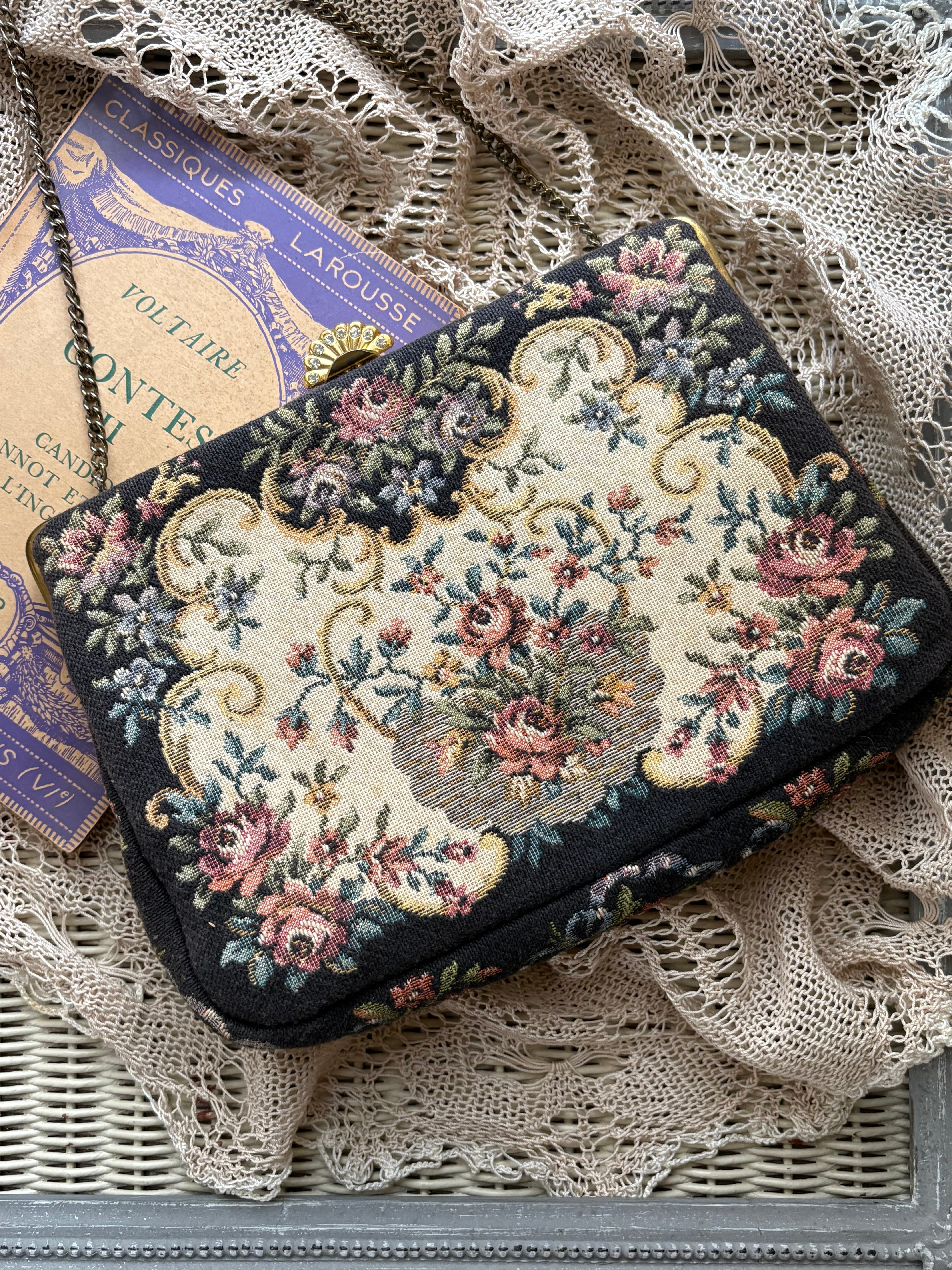 フランス Vintage ハンドバッグ チェーンバッグ ゴブラン織 花柄 薔薇 Rose インテリア小物 撮影小物