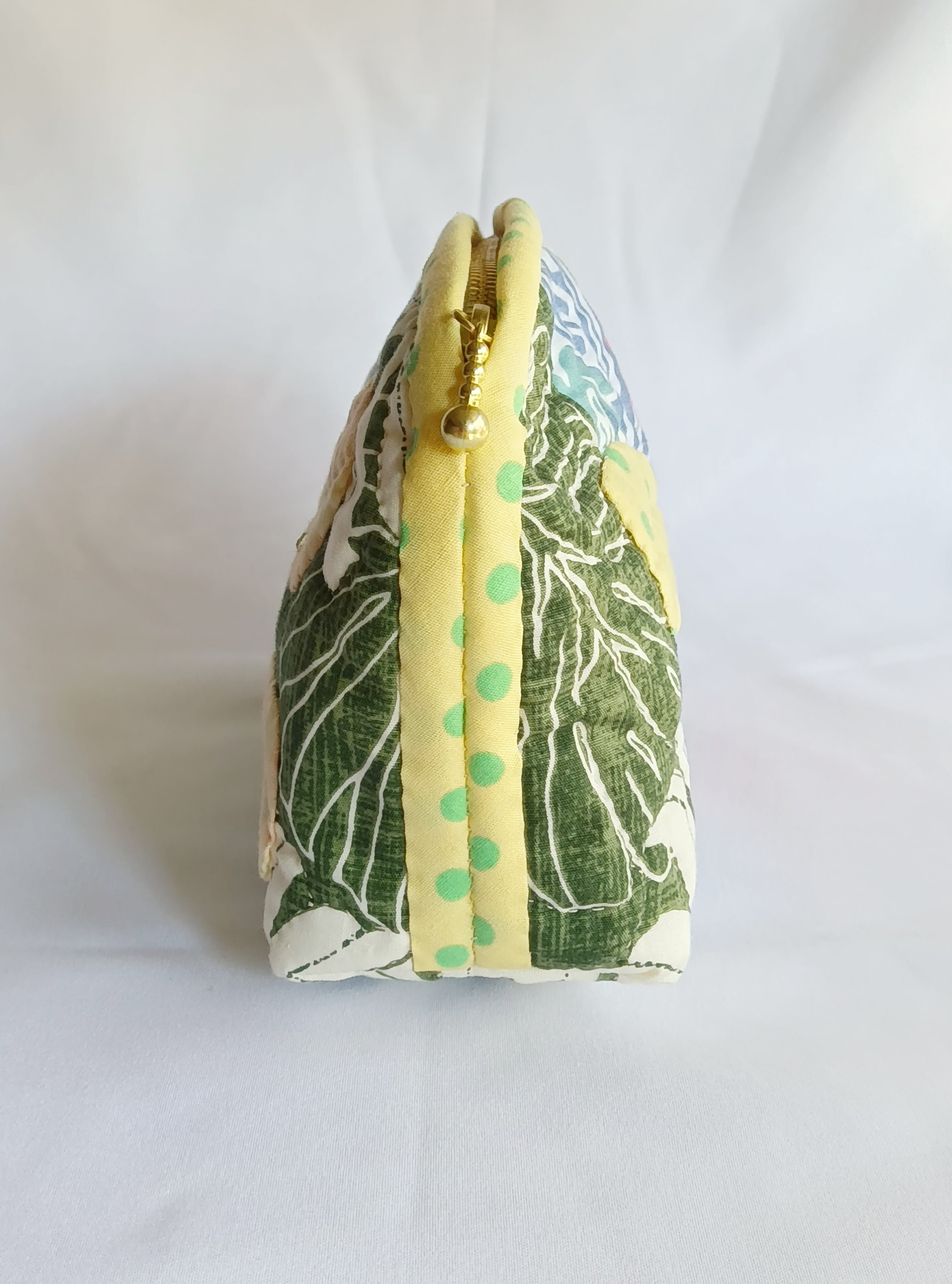 ハンドメイド　ハワイアンキルト　ポーチ ハワイアンキルト Hawaiian Quilt ハワイアン雑貨 ポーチM