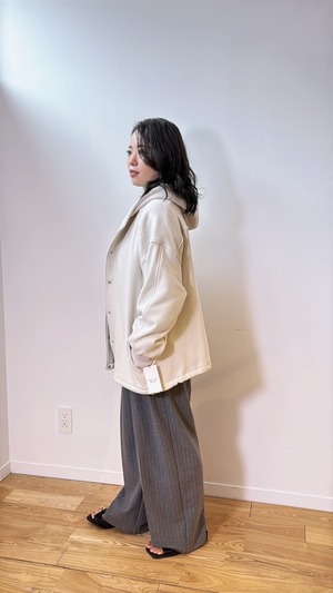 80256524 ボンバーフードブルゾン