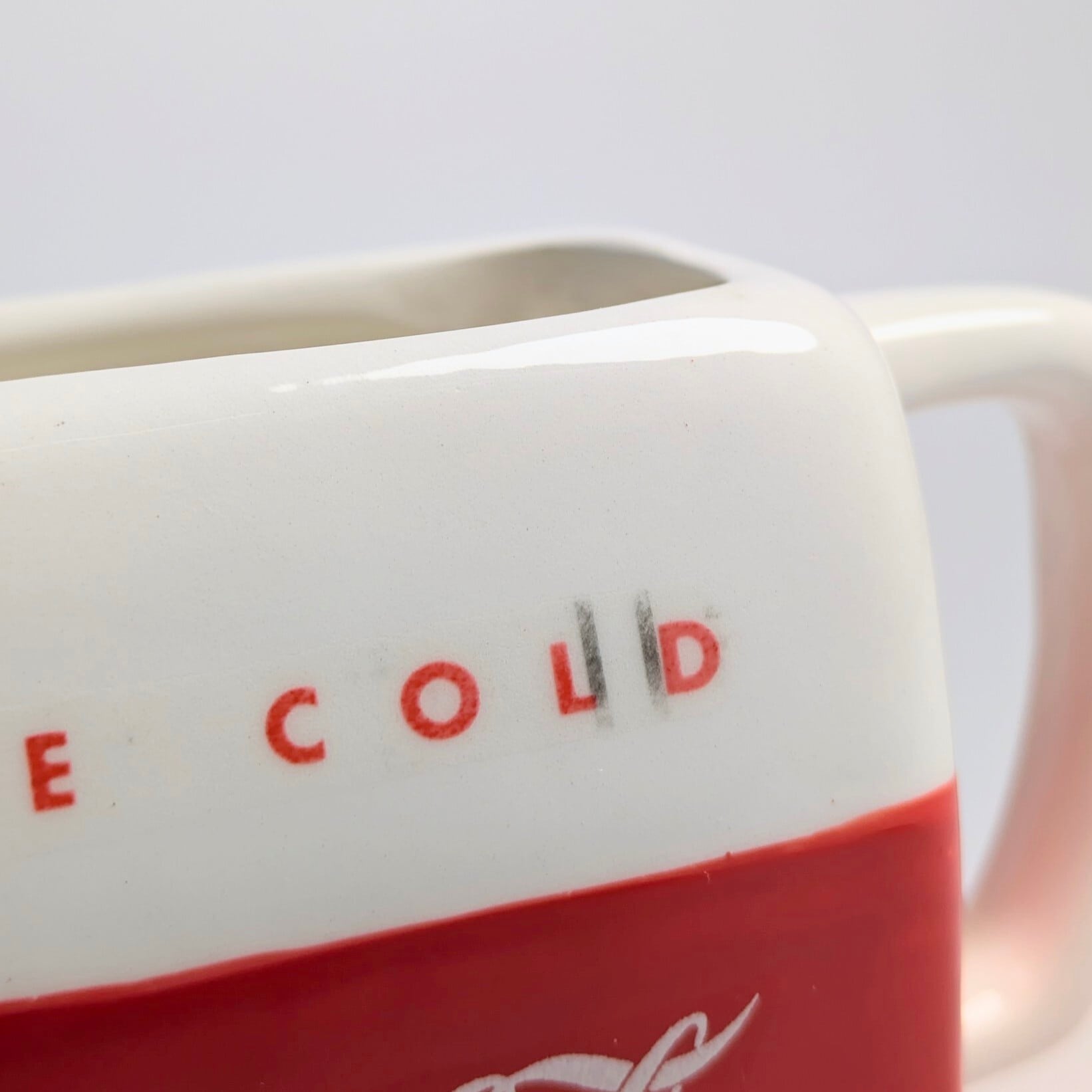 ☆ VINTAGE 1998 ☆【 Coca-Cola / Coke( コカコーラ )】 陶器製ドリンクサーバー型小物入れ 〚アメリカン雑貨 アメトイ〛