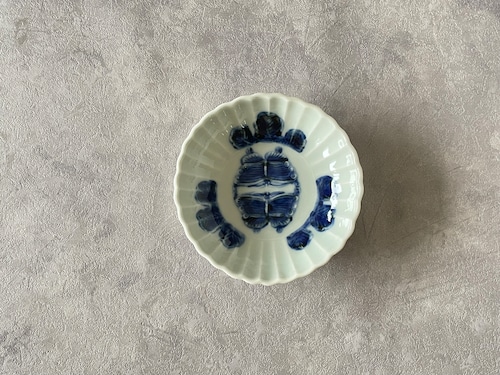 有田焼  福泉窯　染付三松双蝶小鉢皿