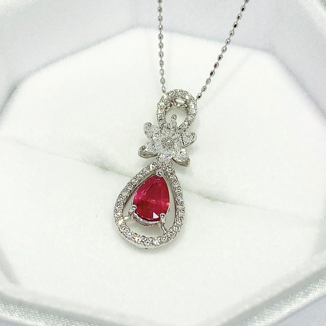 天然ルビー1.012ct 天然ダイヤモンド0.60ct K18WG/PT900 ネックレス 鑑別書付