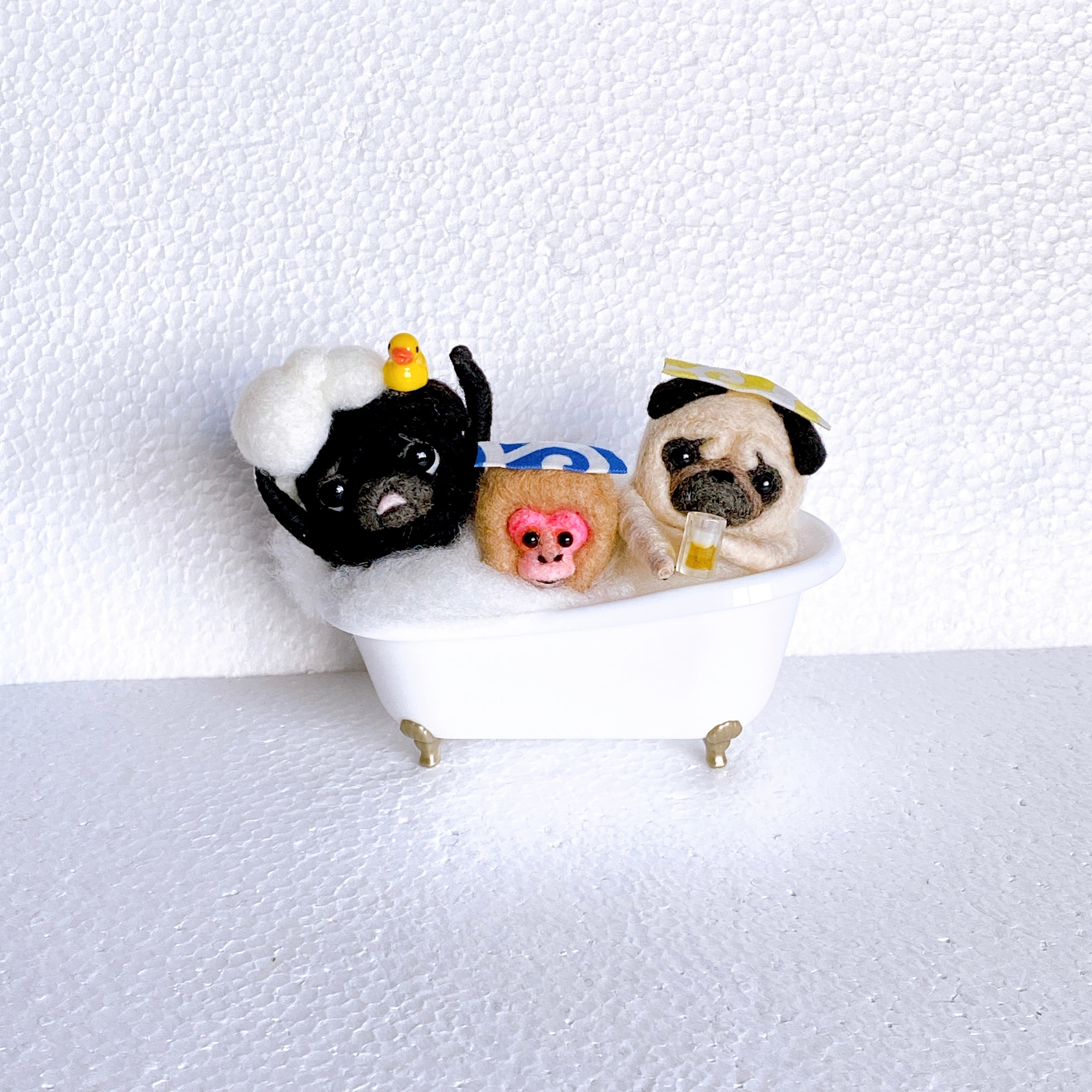 ハンドメイド パグちゃんのぬいぐるみ 【公式通販】