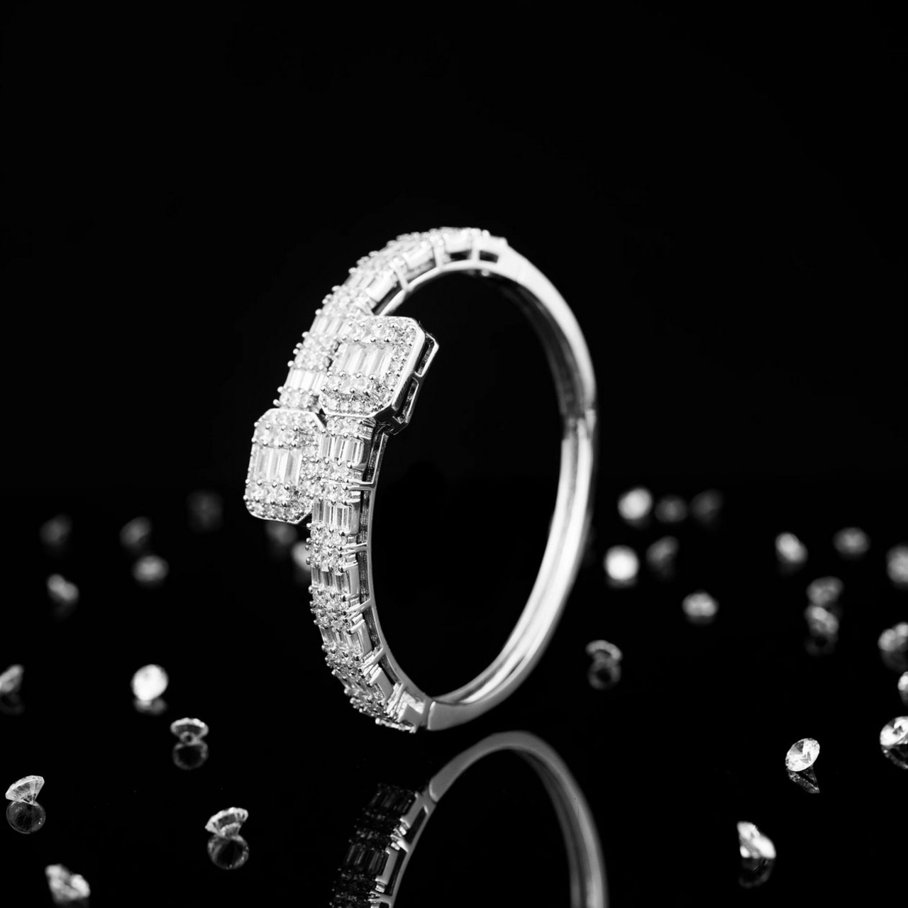 3色ダイヤブレス W212