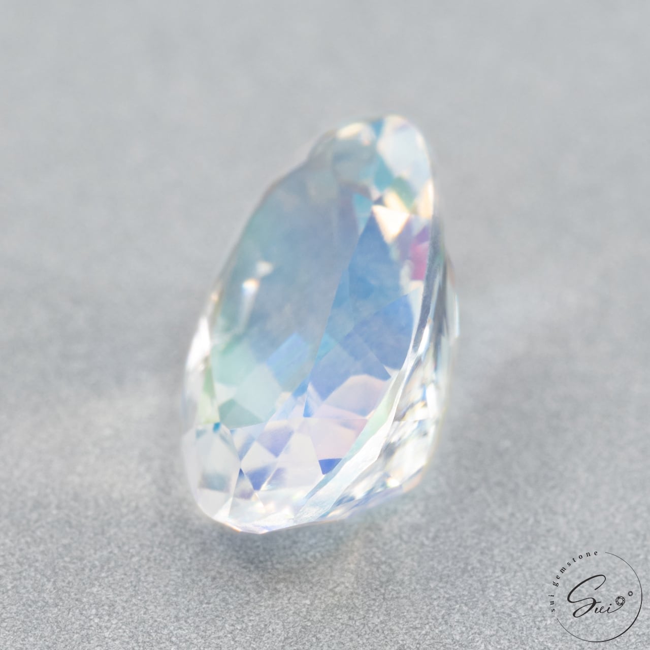 天然【非加熱】レインボームーンストーン 1.04ct | SUI GEMSTONE