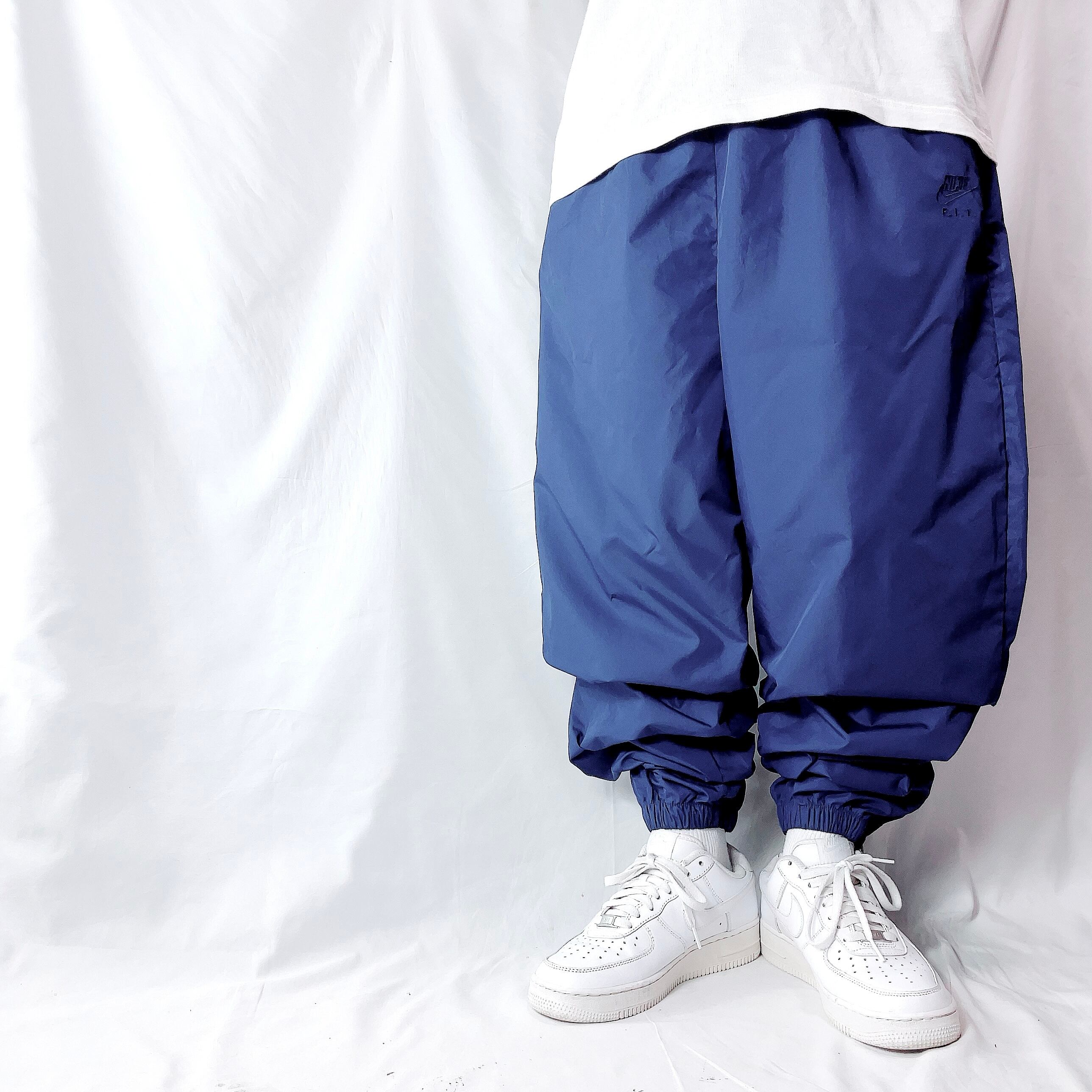 NIKE ナイキ ナイロン ジョガーパンツ ロゴ刺繡 ブラック 黒 メンズ M