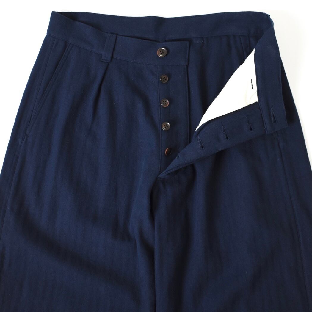 ARMEN 綿100%フランス製 ワンタックパンツ 1 ARMEN｜COTTON LINEN HERRINGBONE ONE TUCK PANTS-NAVY | robin ASO