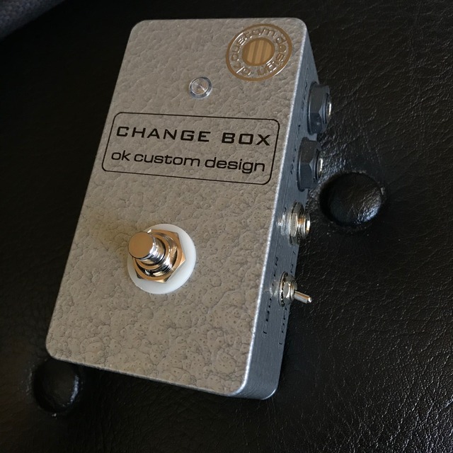 CHANGE BOX "OUTLET"