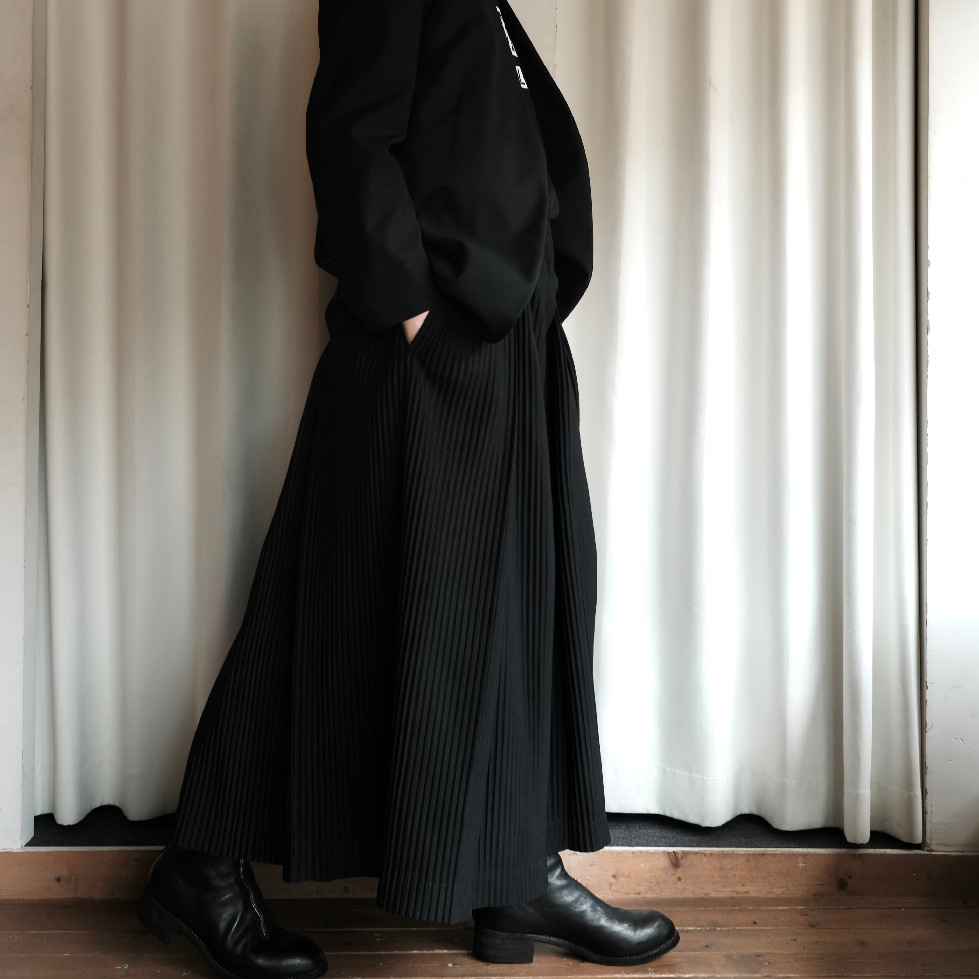 HOMME PLISSE ISSEY MIYAKE 袴 PLEATS PANTS | safarionline