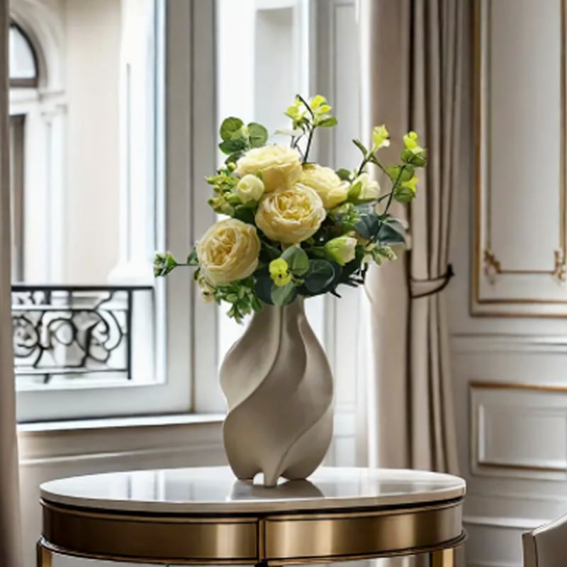 花瓶 フラワーベース セラミック 磁器 ツイスト デザイン ユニーク 目立つ 白 マット ドライフラワー フラワーアレンジメント 花 花束 和風 日本 花器 リビングルーム 玄関 贈り物