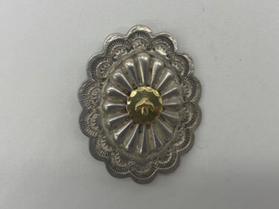 ゴローズ 【美品】楕円形金メタル付フラワーコンチョ④【縦】 | Pay ID 