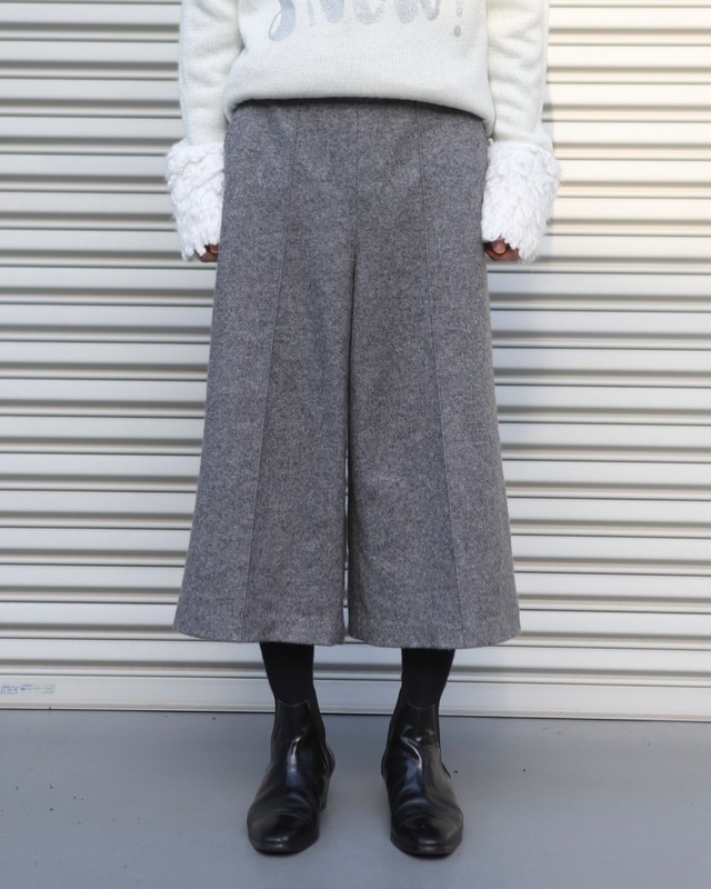 gray wide gurkha shorts