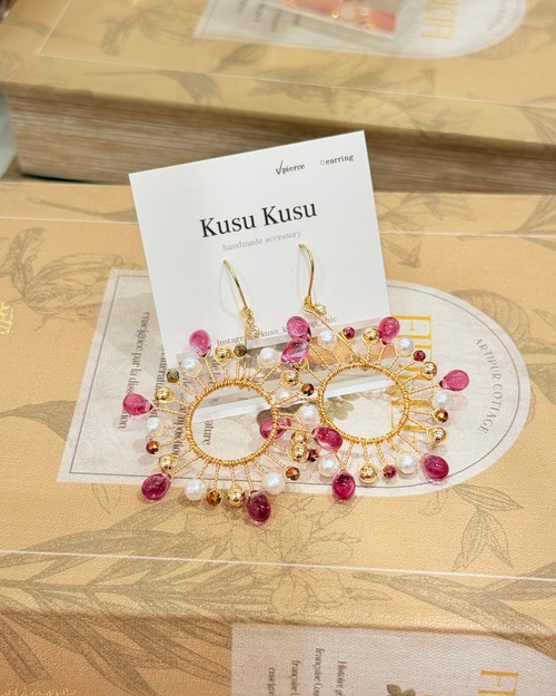 【ビーズアクセサリー/ピンク】AVO（A43-4）①