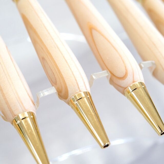 ヒノキのボールペン