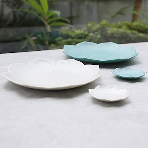 【アウトレット】有田焼　桔梗型カトラリーレスト豆皿（１枚）（White・Blue）100-102