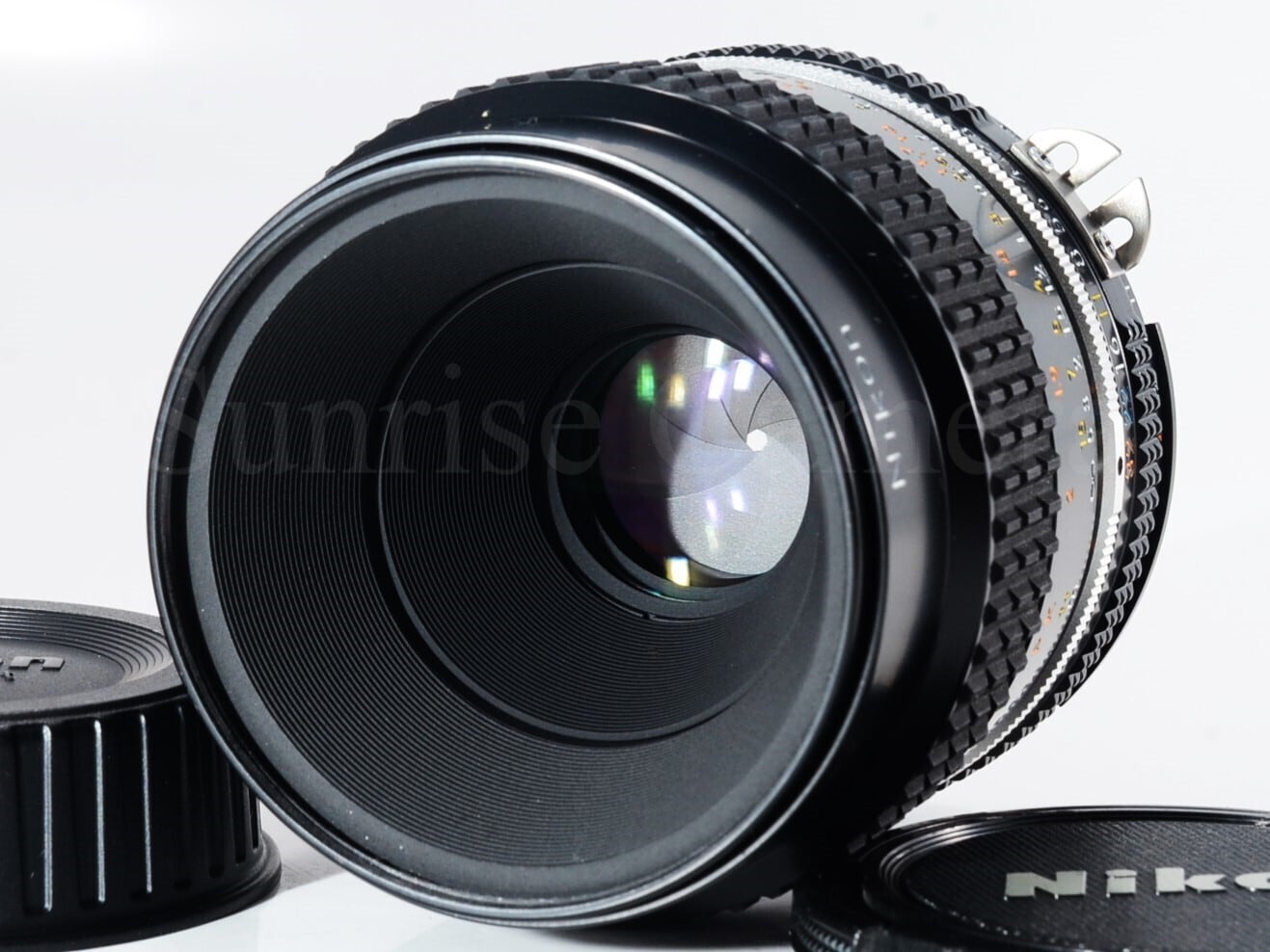 F（ニコン） | サンライズカメラ フィルムカメラとオールドレンズ専門店