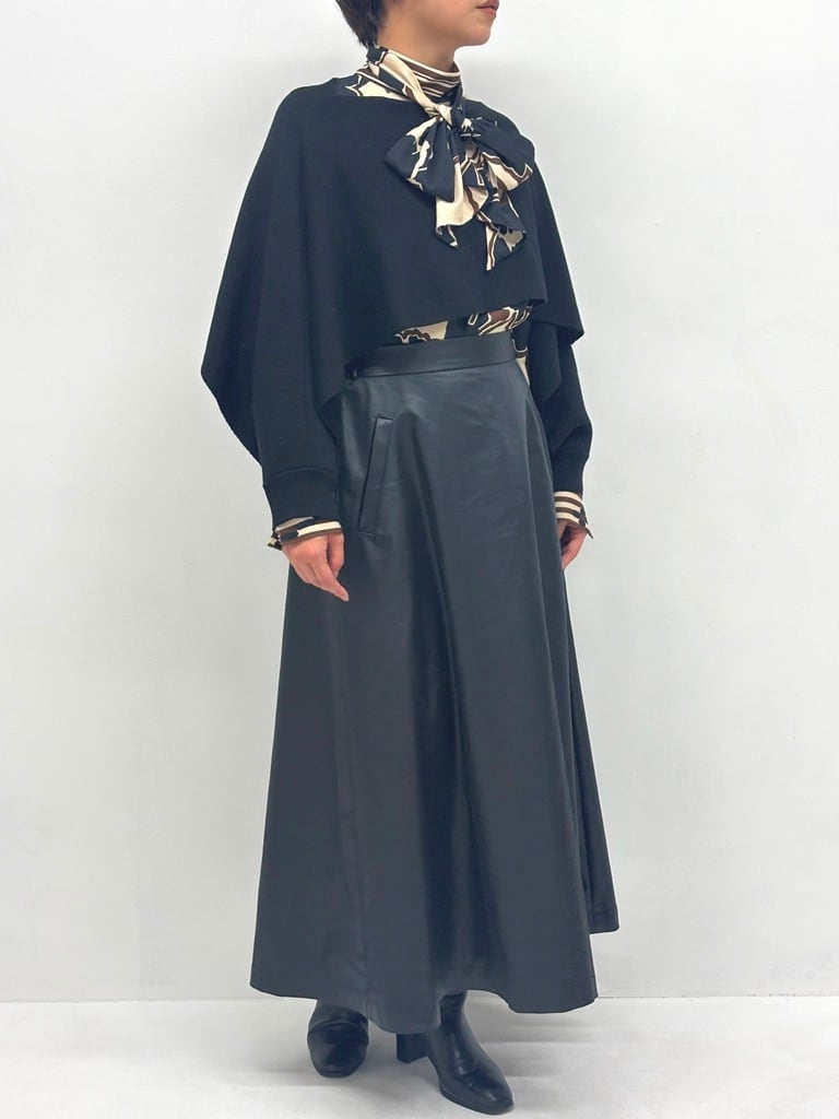 DEVEAUXビスプリントブラウス(ブラウン・フラワー)