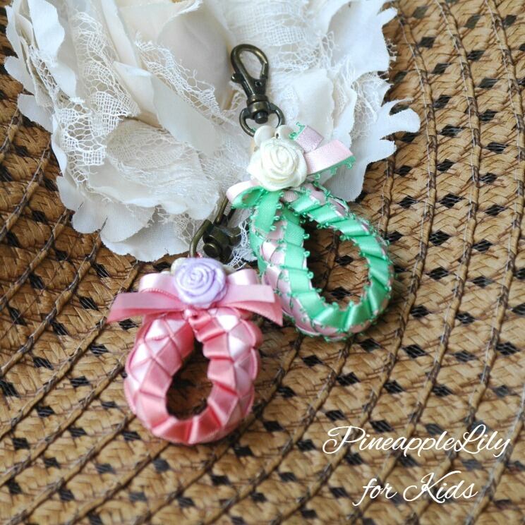 レシピ ブレードのキーホルダーの作り方 簡単キッズリボンクラフト Apl あとりえぱいなっぷるりりー