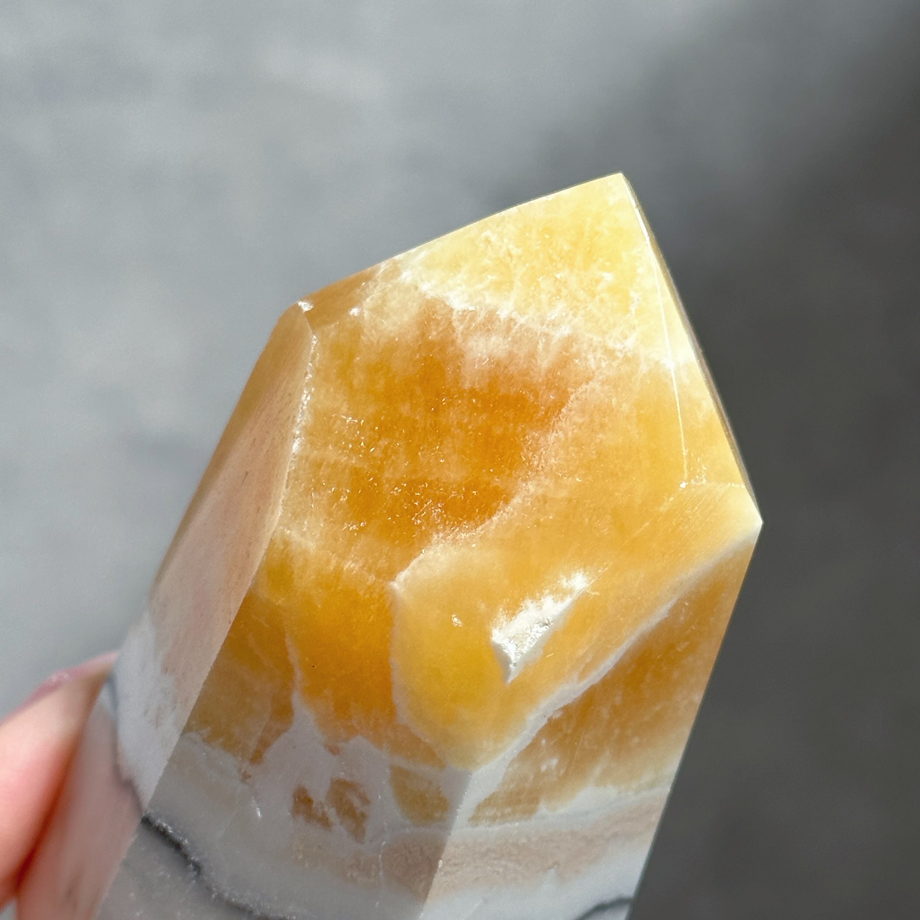 オレンジカルサイト タワー型32◇ Orange Calcite ◇天然石・鉱物