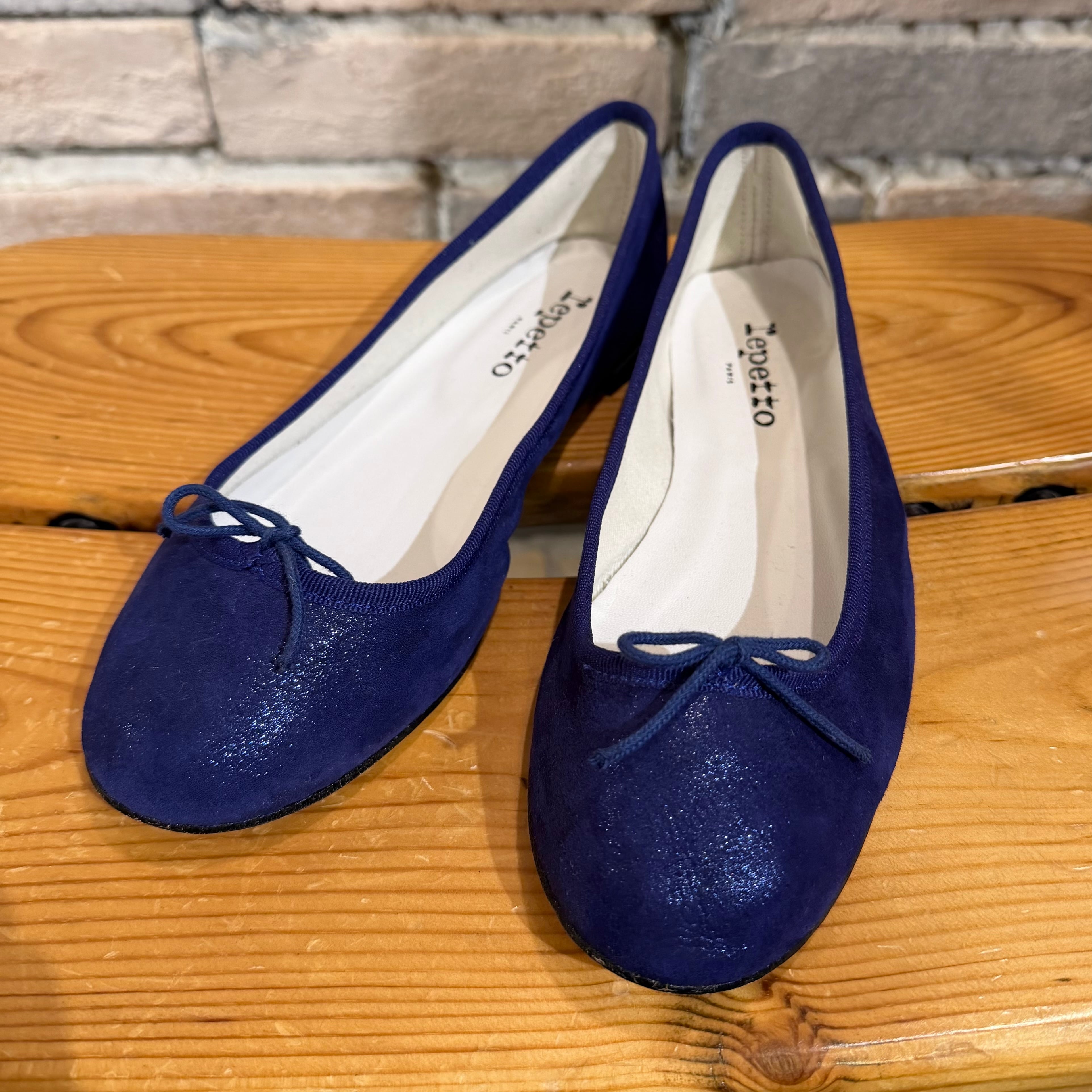 shoes | anemone