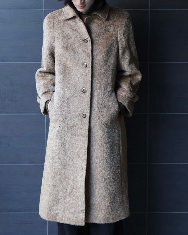 Stitched design shaggy collar coat