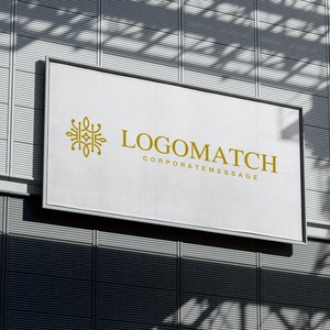 洗練されたレリーフのロゴ