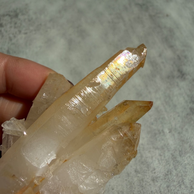 ネパール・ダーディン産 ヒマラヤ水晶 ゴールデンヒーラー クラスター No.19