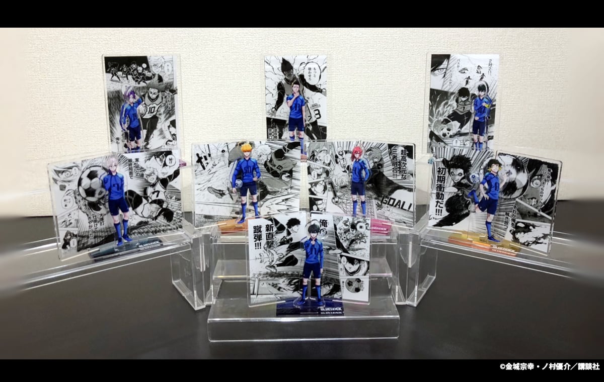ブルーロック32巻セット＋キャンパスアート＋アクリルジオラマ＋