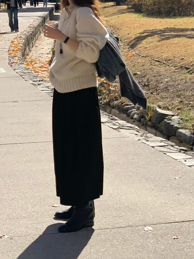 (予約) verveine / Rue suede flare skirt 1color