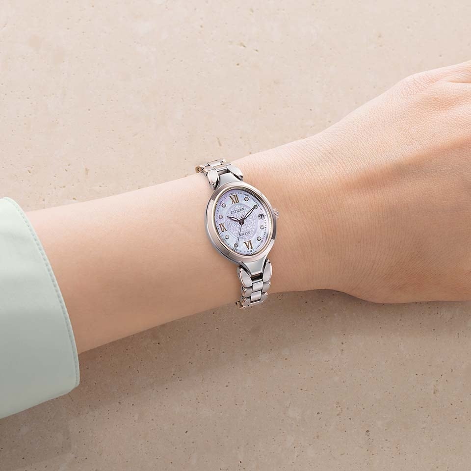 CITIZEN EXCEED 白蝶貝 6Pダイヤ エクシード エコドライブ CITIZEN EXCEED シチズン エクシード エコドライブ 電波時計 白蝶貝