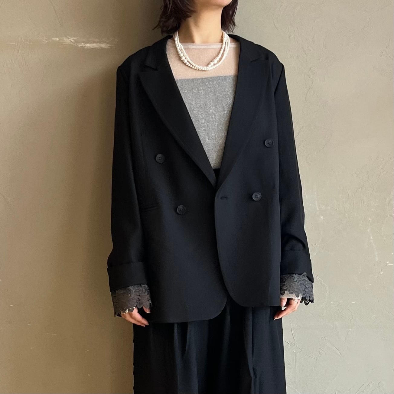 《ご予約〆切1/18まで・2/中旬ごろ入荷》ストレッチ杢ポリエステル袖レースダブルジャケット