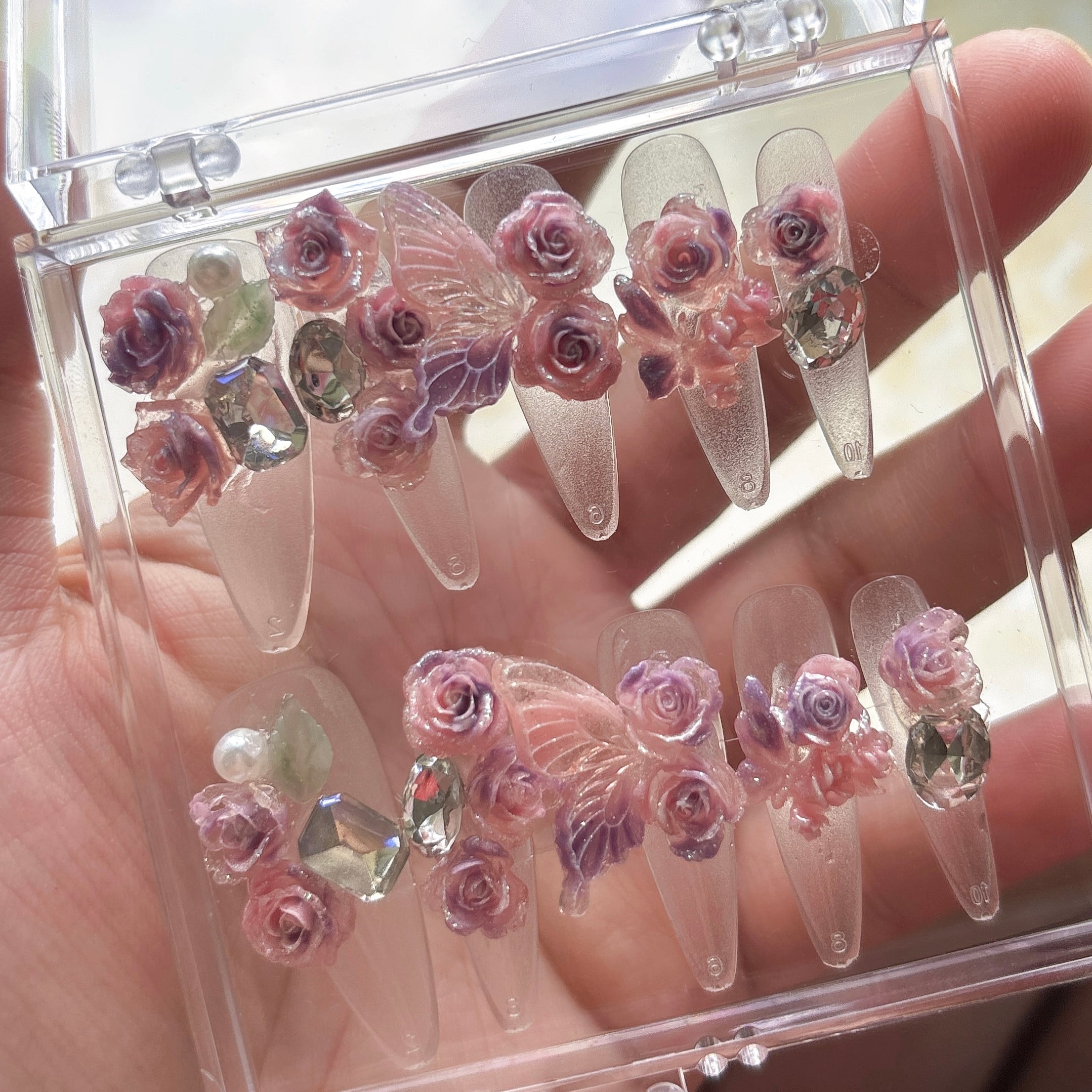 Sサイズ ピンク紫系 バラ薔薇 蝶々 ネイルチップ | candy-handmade-shop