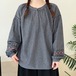 ステッチ刺繍ヘンリーネックブラウス ・12128