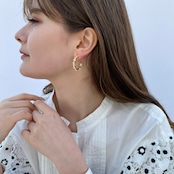 ラッキーフラワーピアス( ゴールド / シルバー )