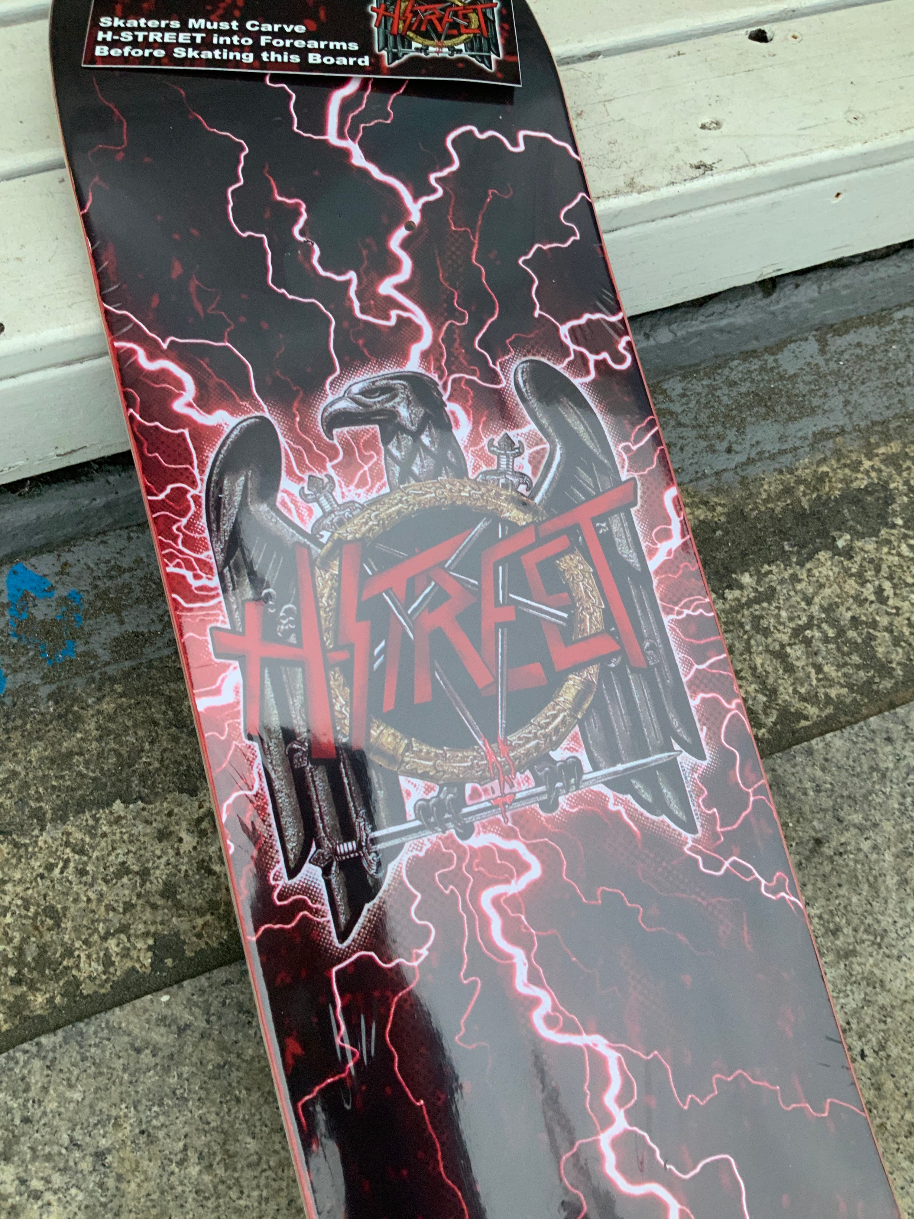 H-STREET 8 SLAYERED LIFER スケートデッキ