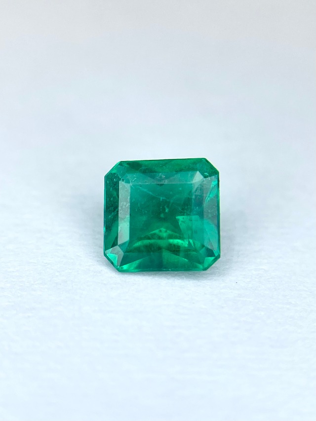 エメラルド 0.375ct ルース