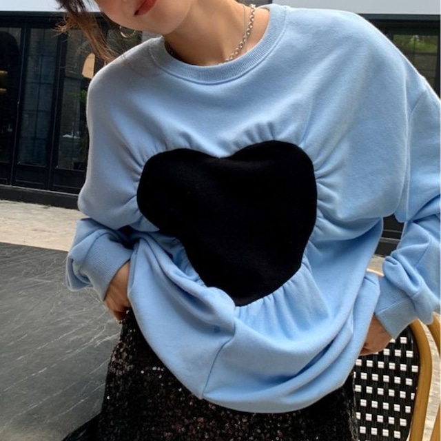 Heart motif pullover sweatshirt 00509
