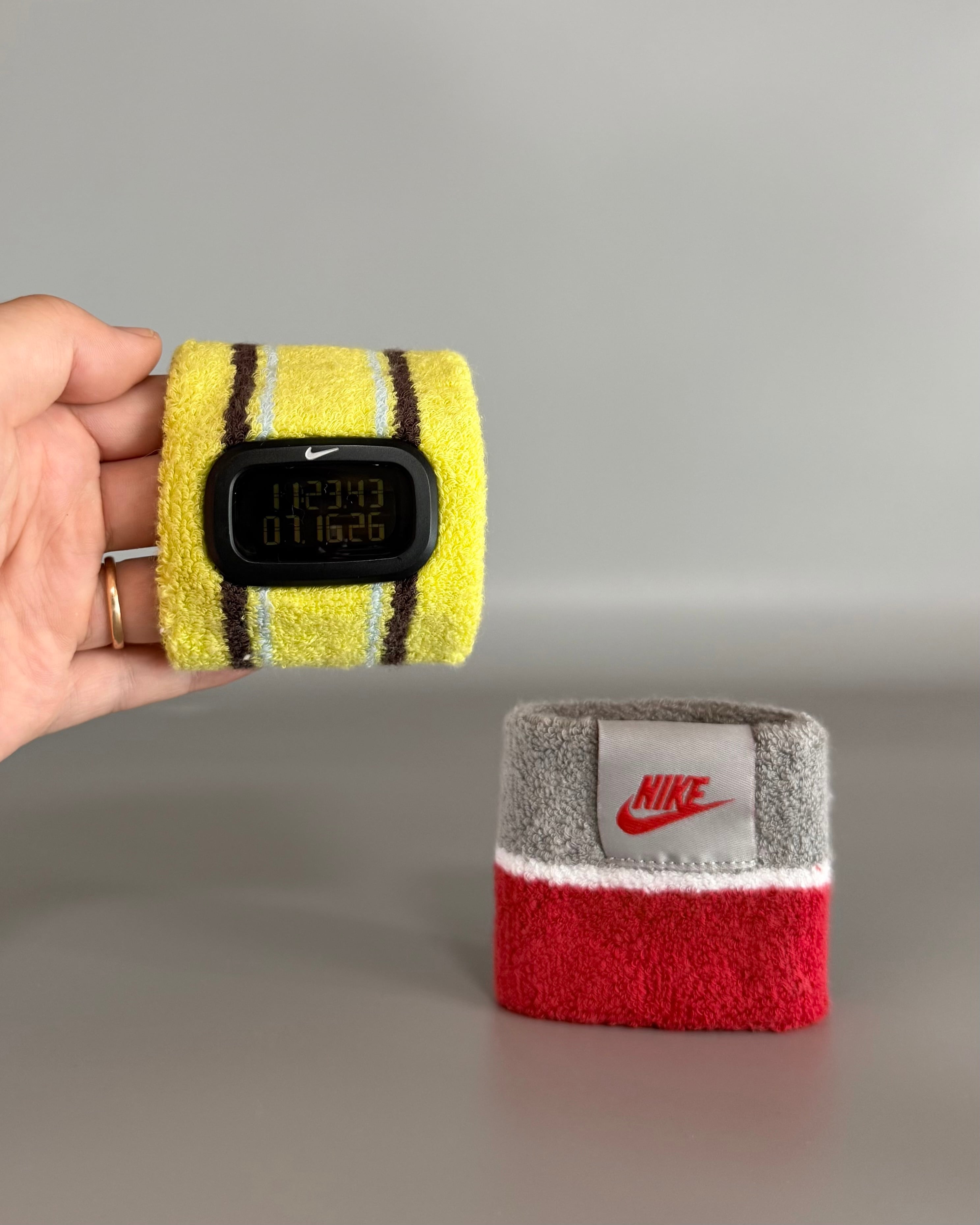 NIKE CUFF 2個セット　リストバンド型ウォッチ NIKE CUFF リストバンド型ウォッチ | GOOD ARCHIVE