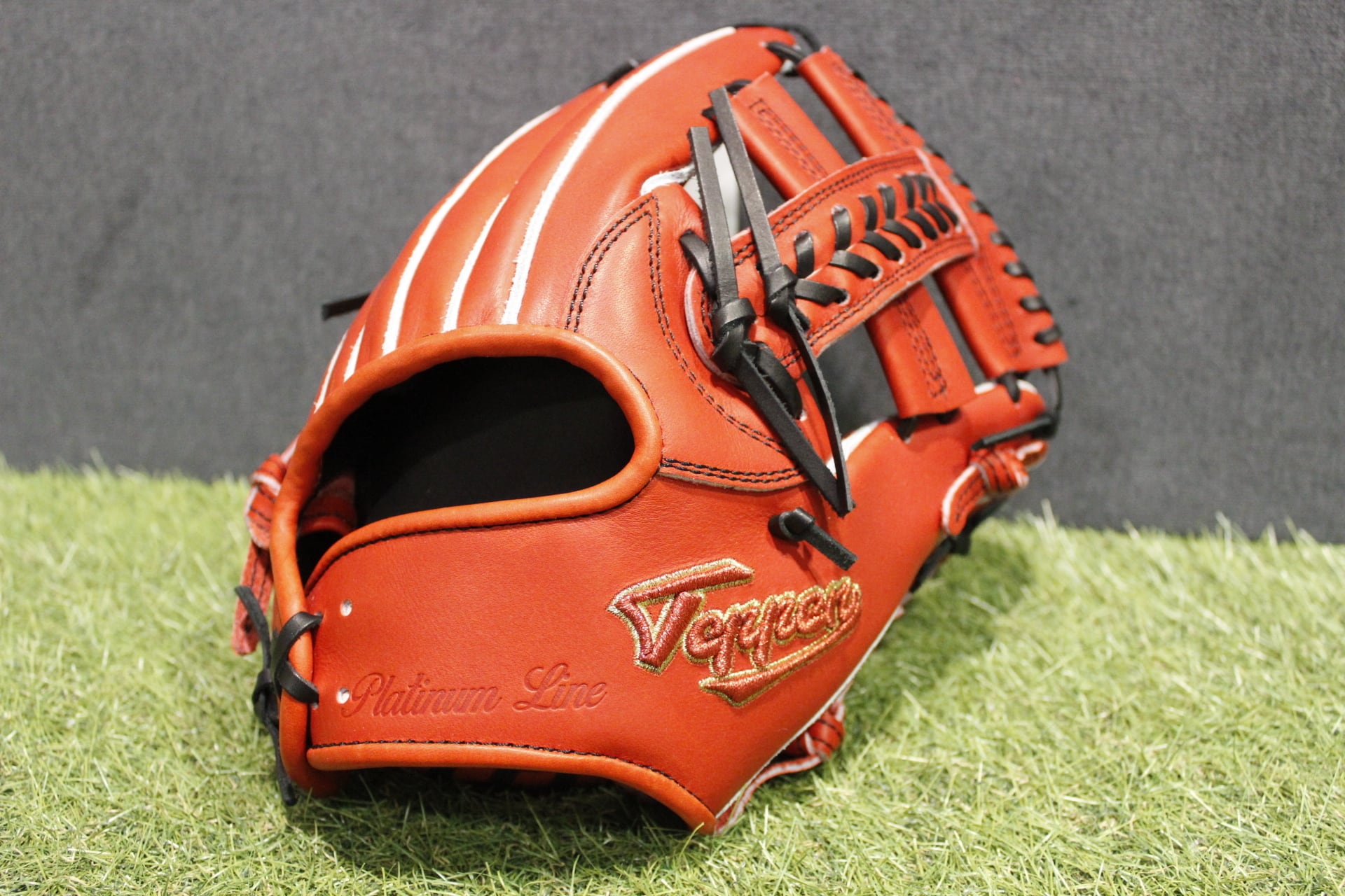 【限定】高校野球対応Teppen てっぺん硬式グローブ PlatinumLine内野手用 〈TP5〉 ミツウマスポーツ