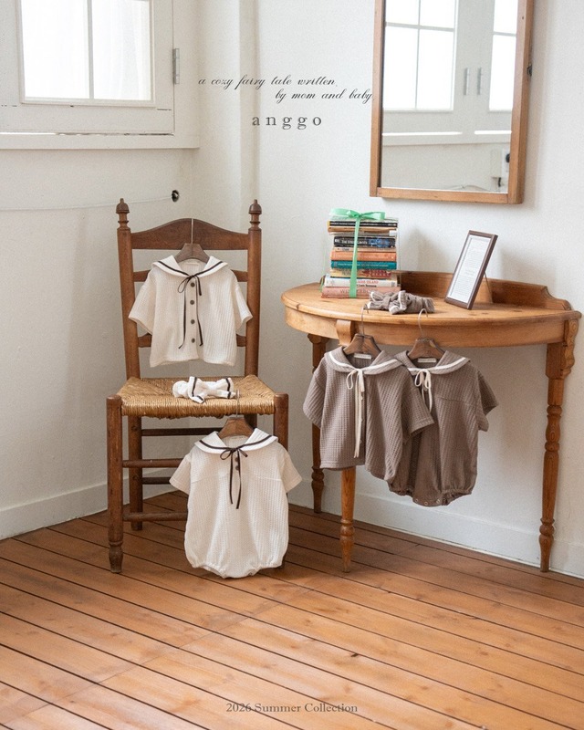 《予約》送料無料【anggo】bebe) Sailor Collar Romper