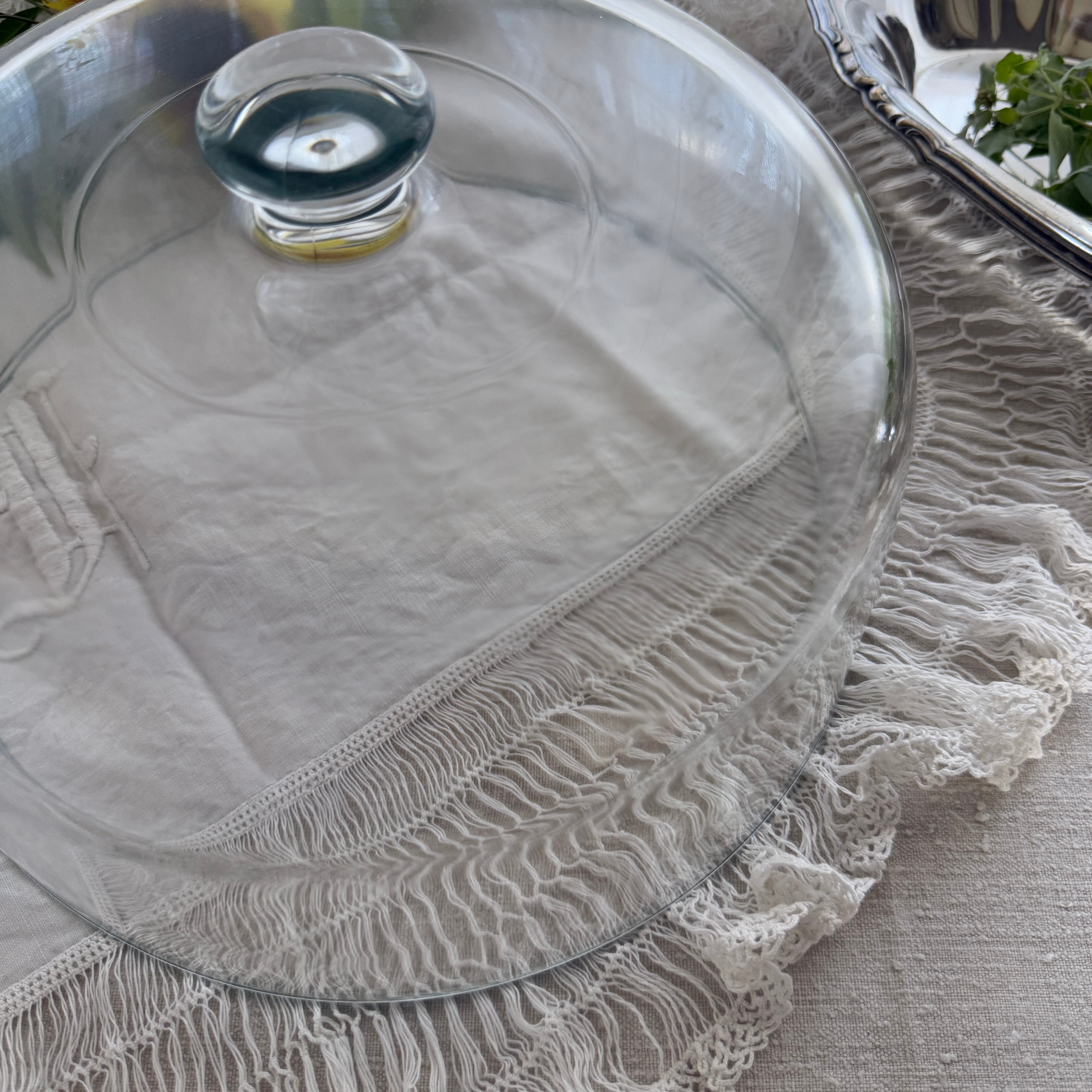 French Vintage Glass Dome/フランスヴィンテージのドーム型カバー