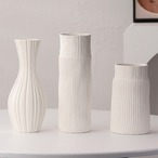 セラミック 花瓶 リソス 縦型 陶器 白 フラワーベース デザイン インテリア オブジェ モダン リブ 筒型