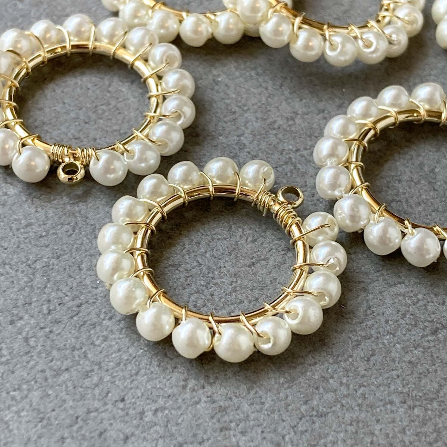 再入荷〉パールビーズワイヤーフープチャーム | Dua-アクセサリー