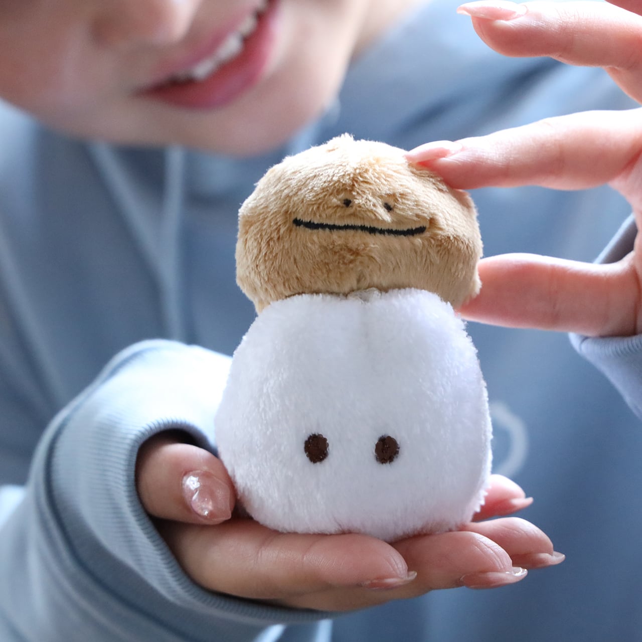 お値下げ品】あんぱんなでウサ (MK-511) | もくもくちゃん公式