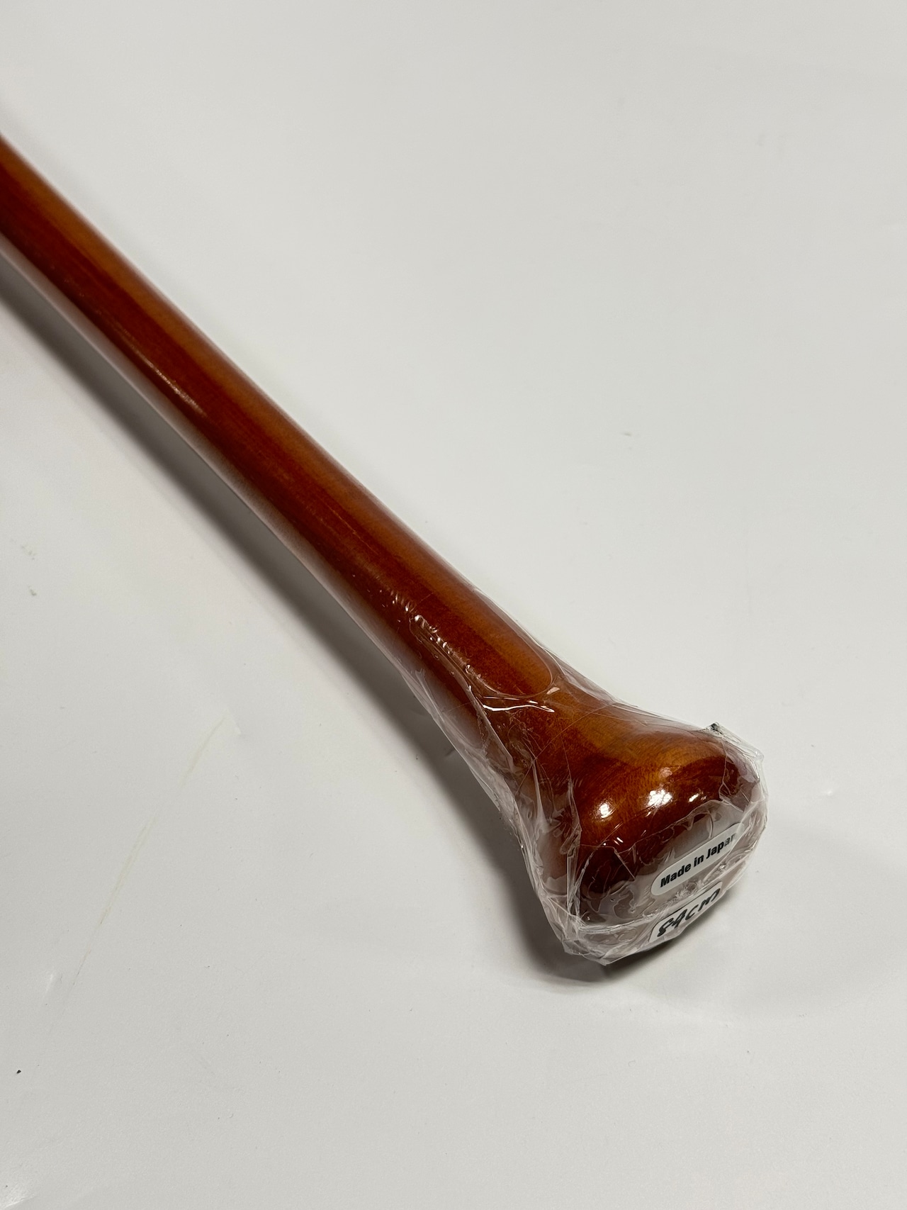 MRバット グラスファイバー加工済み 硬式木製バット BFJマーク 84cm/850g ミドルバランス ヘッドくり抜きあり 赤茶×ブラック グリップ形状C・画像4